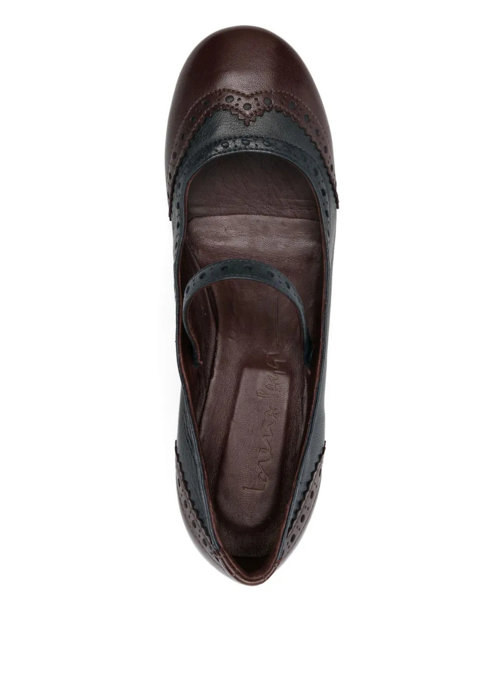 brown and navy blue
leather
brogue detailing
Mary Jane strap
low block heel
pointed toe