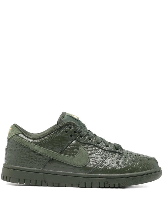 Nike Dunk Low SS lace-up sneakers