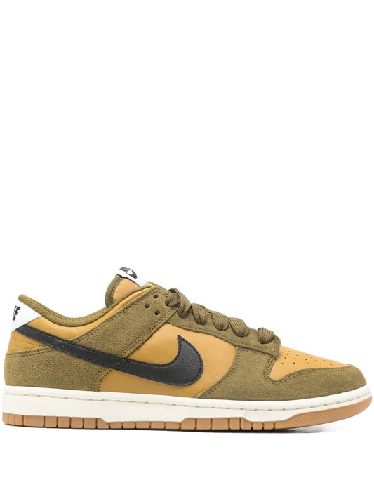 Dunk Low Retro sneakers