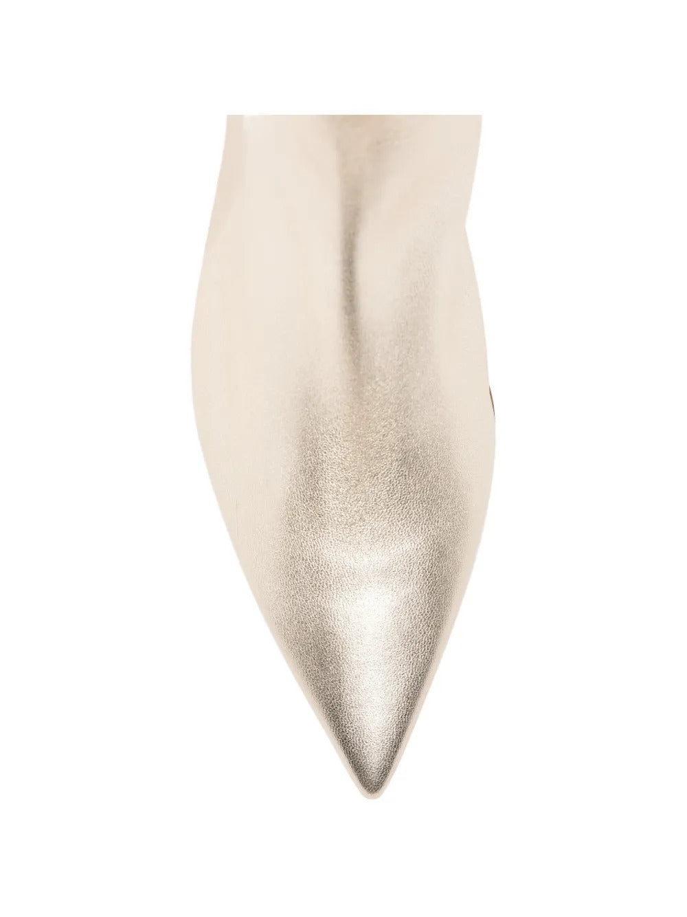 pointed-toe boots