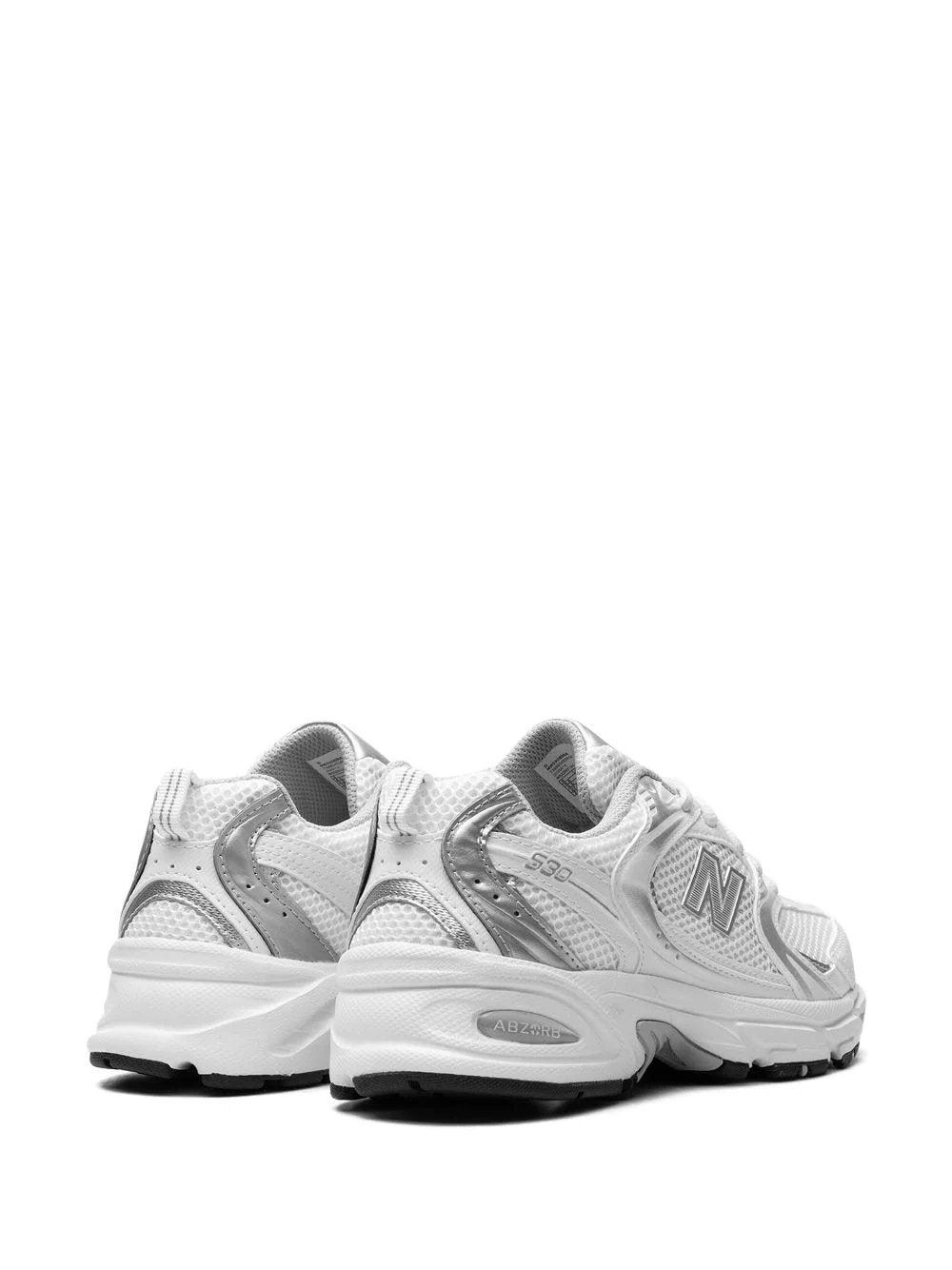 Sneakers 530