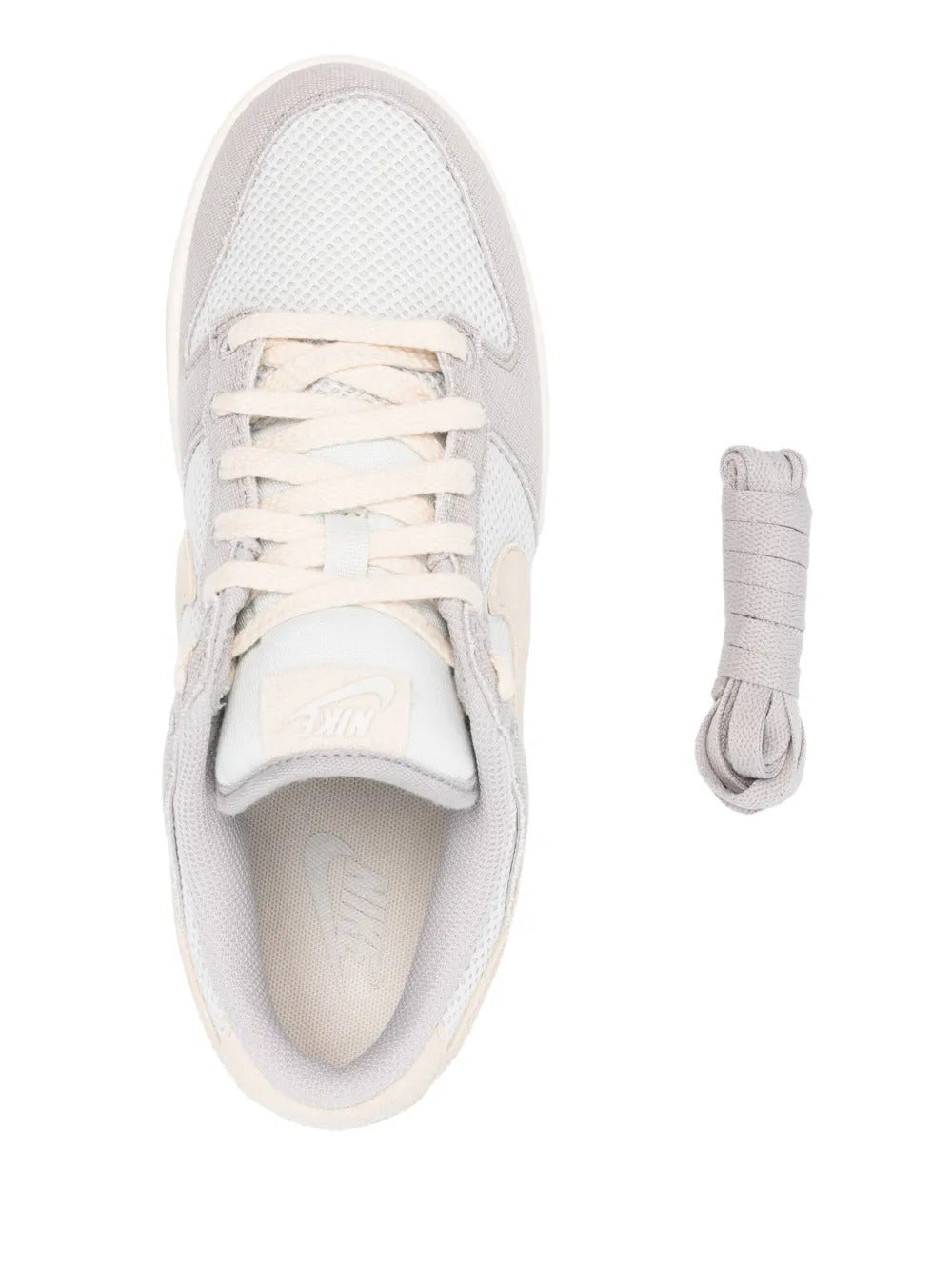 Dunk Low sneakers