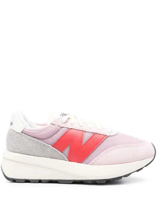 Sneakers 370
