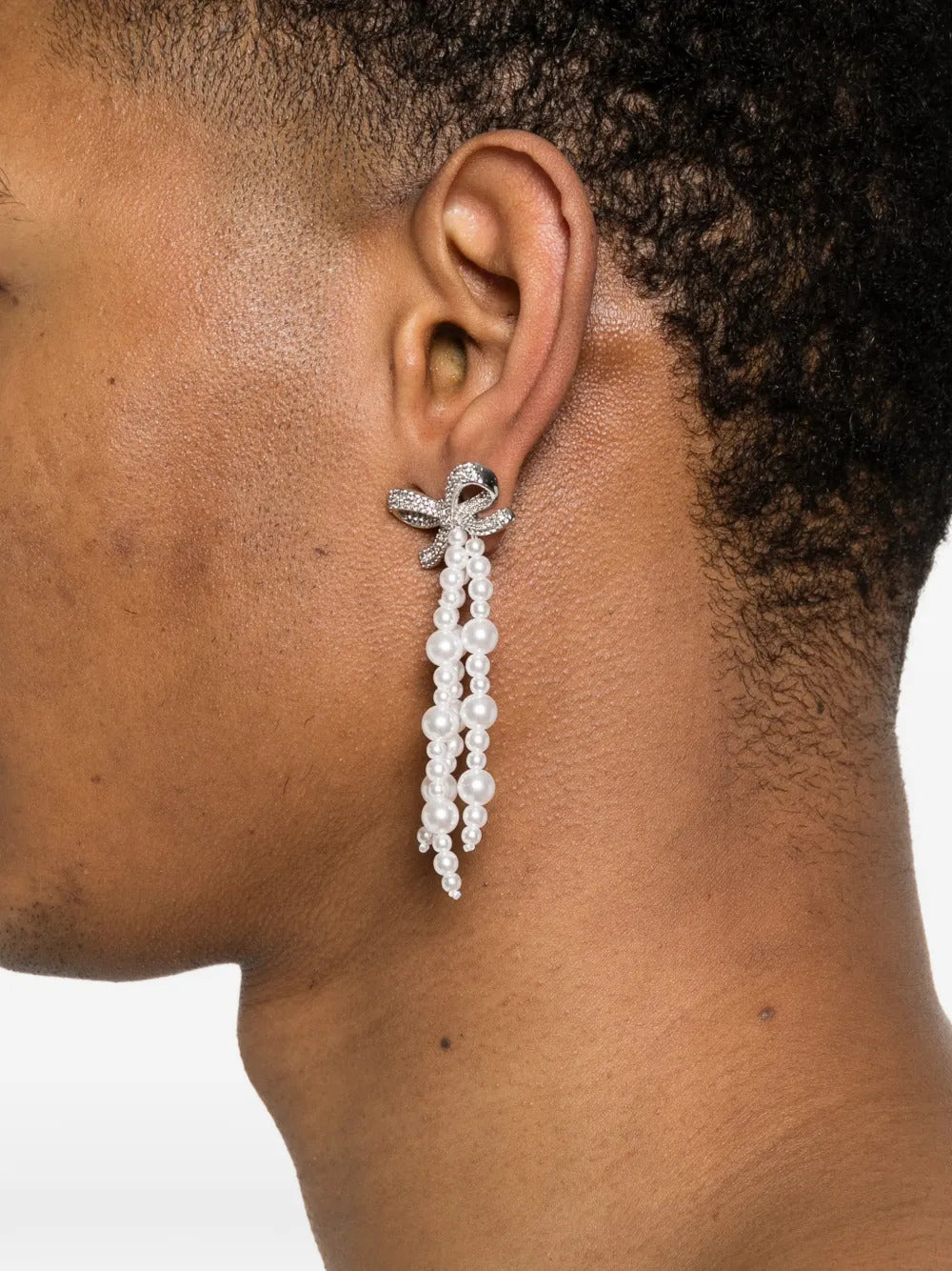 bow-embellishment earrings