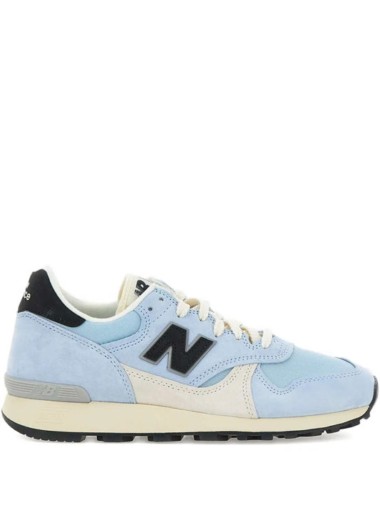 Sneakers 475